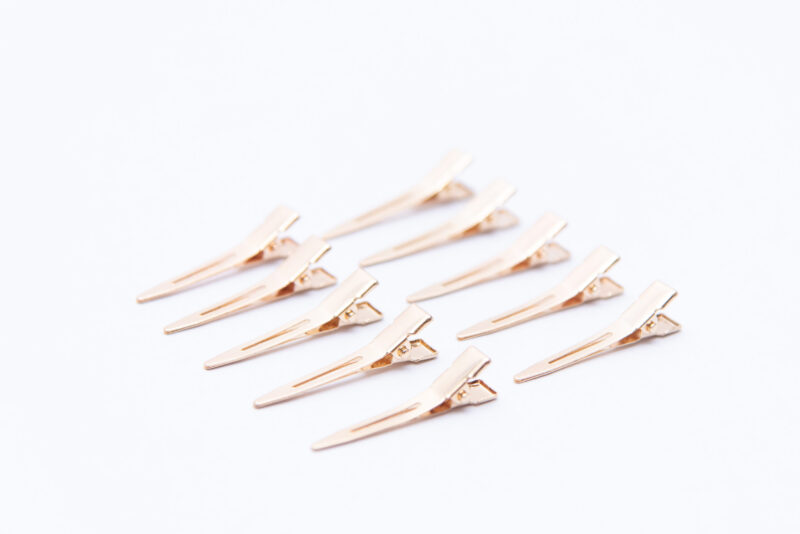 10 piece set of gold hair extension clips
